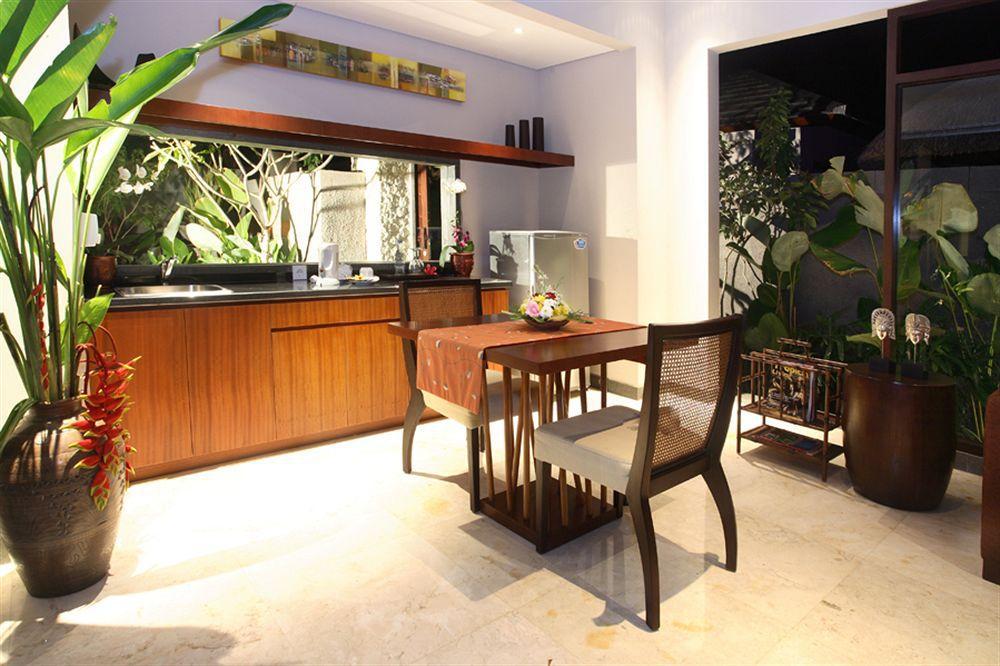 Swiss-Belhotel Bay View Villa Nusa Dua  Esterno foto