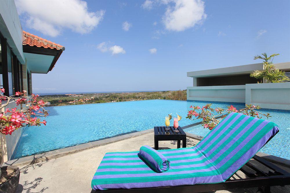 Swiss-Belhotel Bay View Villa Nusa Dua  Esterno foto