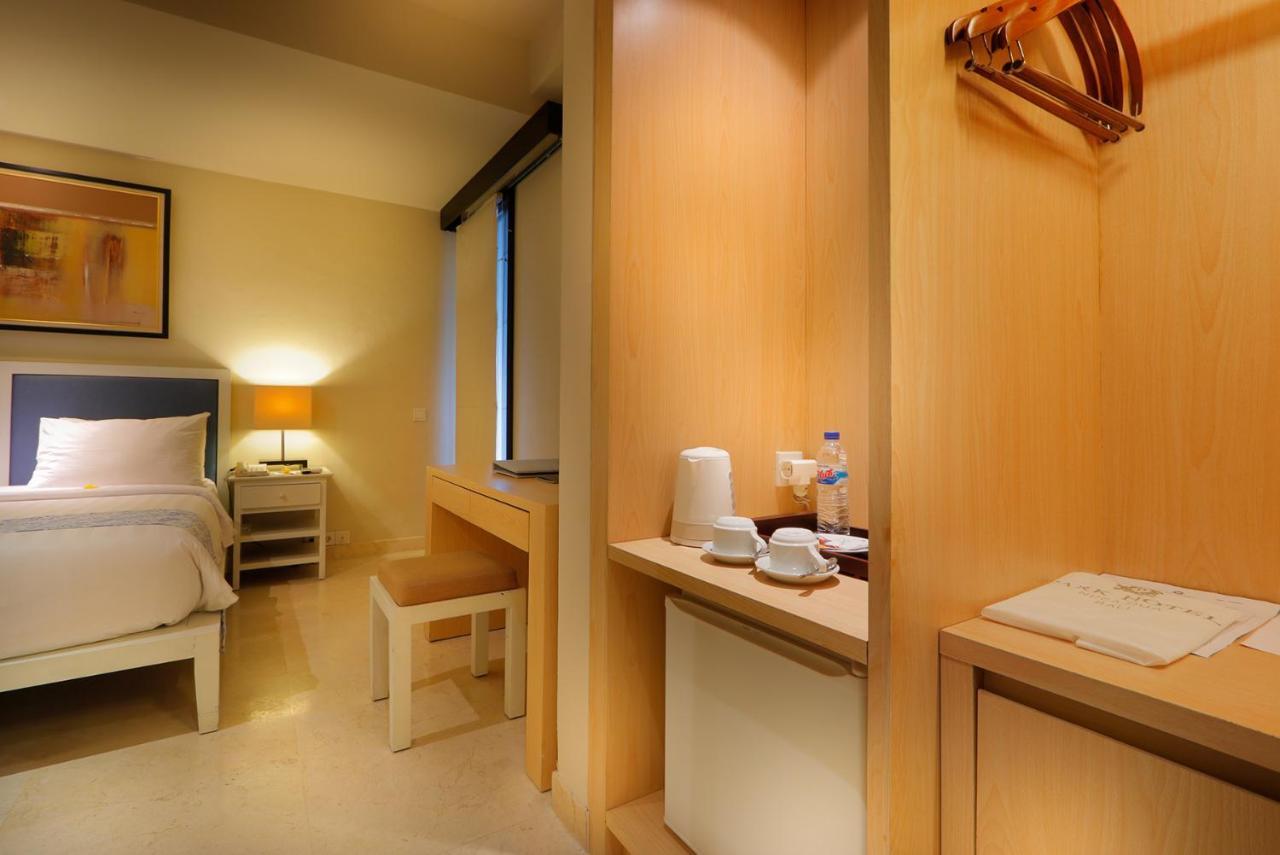 Swiss-Belhotel Bay View Villa Nusa Dua  Esterno foto