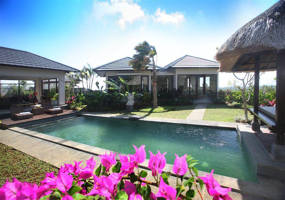 Swiss-Belhotel Bay View Villa Nusa Dua  Esterno foto